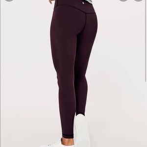 Dark burgundy 21’ aligns